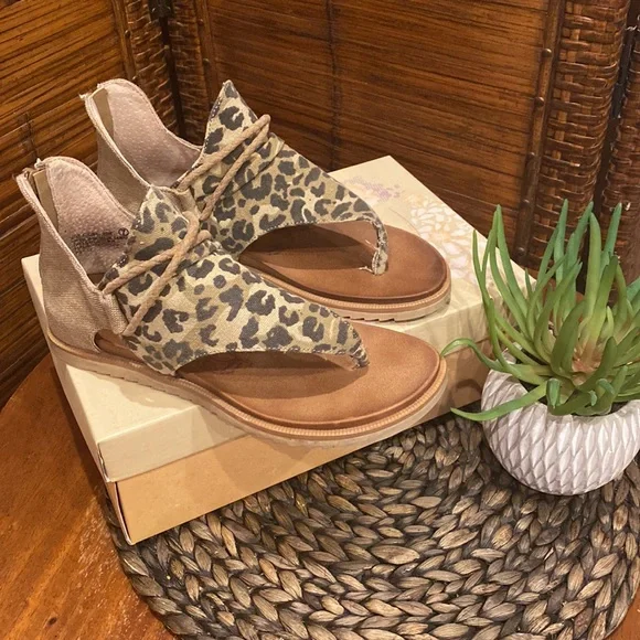 Shoes Very G Sparta Print Canvas Sandals Poshmark